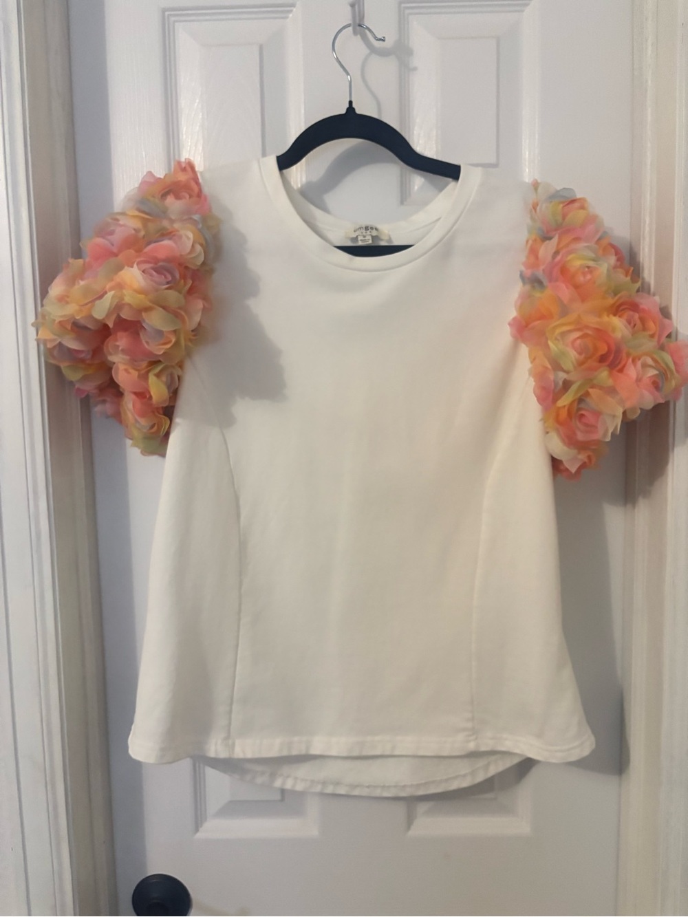 Umgee White Tee with Pastel Floral Puff Sleeves